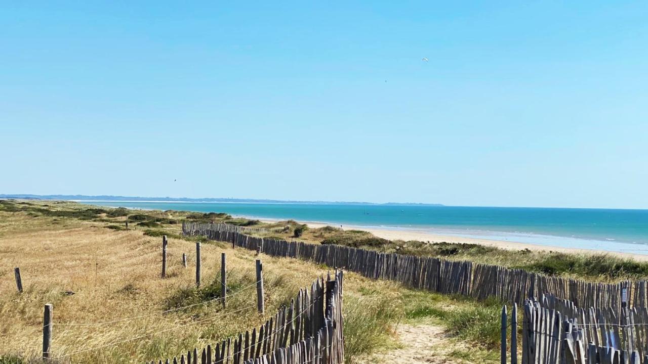 Maison De La Besliere Meuble De Tourisme 2 Etoiles Folligny Eksteriør bilde